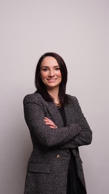 Dr. Katie Armstrong